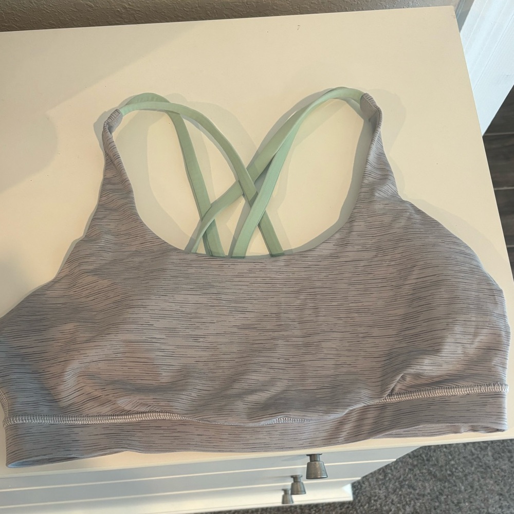 lululemon Energy Bra (size 12)